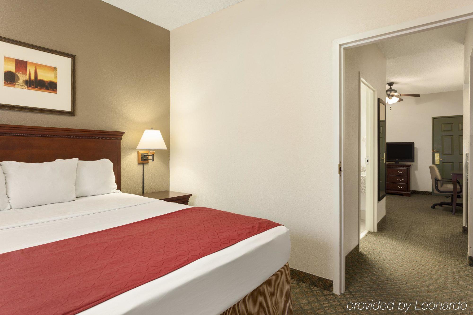 Country Inn & Suites By Radisson, Biloxi-Ocean Springs, Ms Экстерьер фото